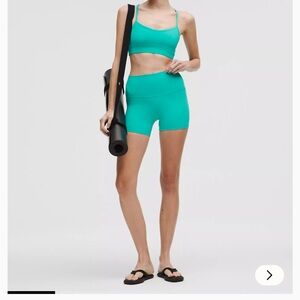 Women's lululemon Align Shorts 4 inch